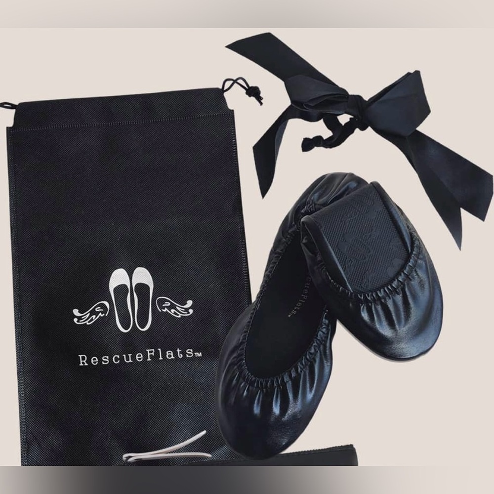 2 Pair Brand New Rescue Flats Womans Foldable Ballet Flats Black sz L  Bag & Bow